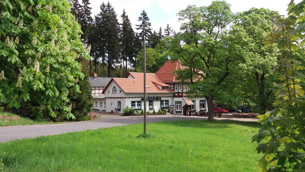 Maison d'hôtes Obere Schweizerhütte Alte Ohrdrufer Str. 8, 98559 Oberhof