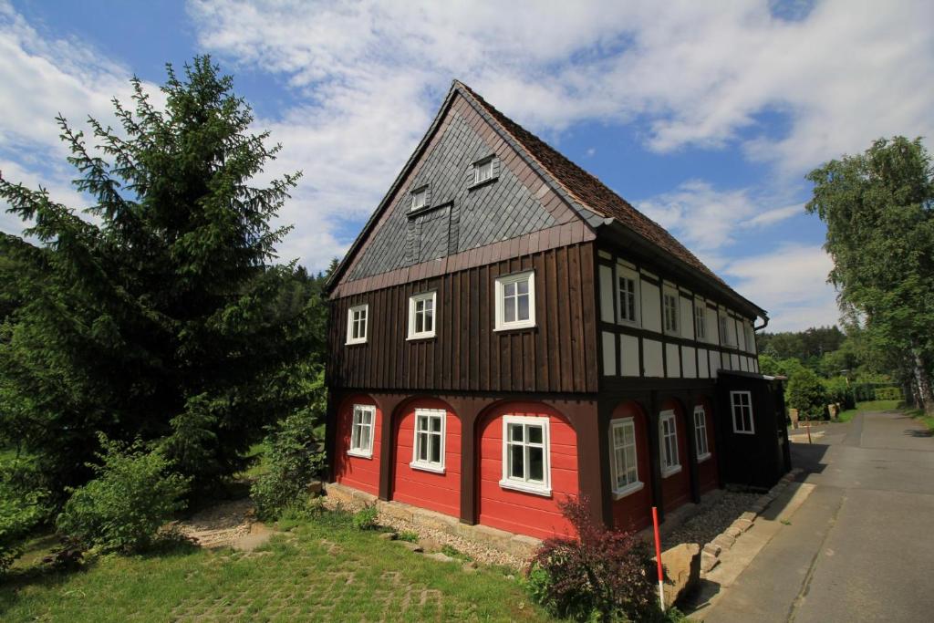 Maison de vacances Oberlausitzer Ferienhaus Gebirgshäusl Jonsdorf Pochebachweg 10, 02796 Jonsdorf