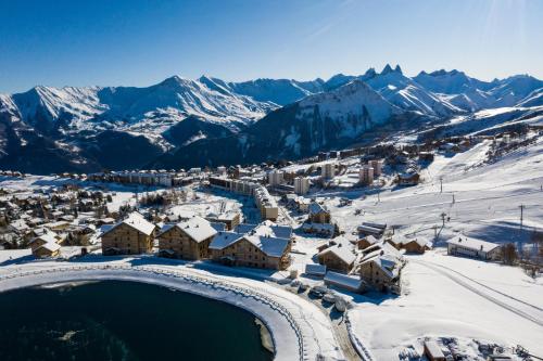 ODYSSEE B301 Duplex mansarde sur les pistes, vue panoramique La Toussuire france