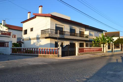 Offshore Rustic House Peniche portugal