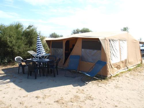 Camping Oh! Campings La Brise BP 74 Rue Marcel Carrière Les Saintes-Maries-de-la-Mer