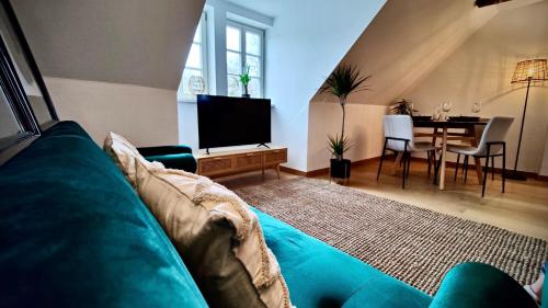 One Apartment's⎢Neu+Zentral⎢Alberstplatz⎢Altbau Cobourg allemagne