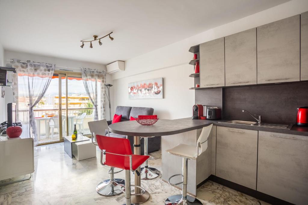Appartement One BDRM flat AC-Congress,Beaches by Olidesi 9 rue Lacour Résidences Fleuries, 06400 Cannes
