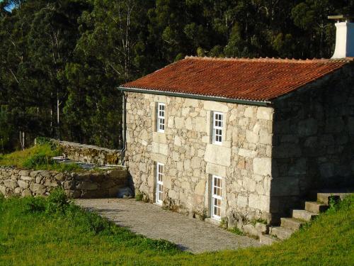 One bedroom house with furnished garden at Andeviso Arcos de Valdevez portugal