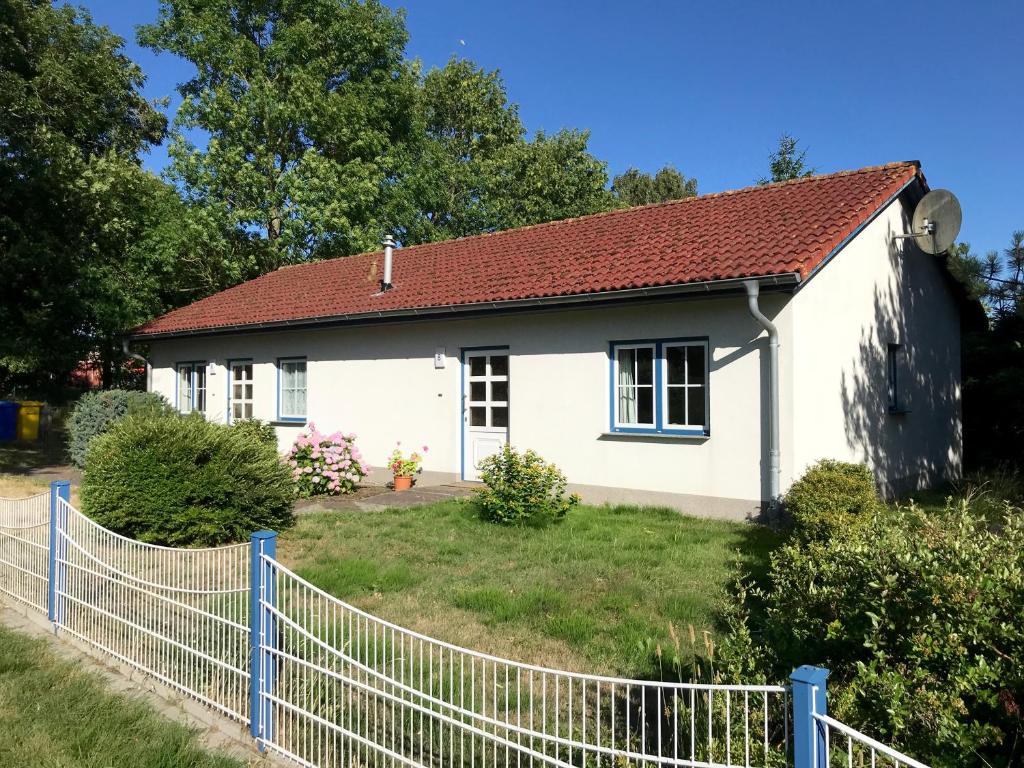 Appartements Ostsee Apartments Salzhaff Ausbau 8, 18230 Zweedorf