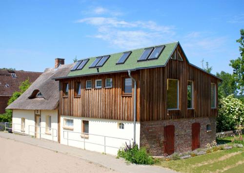 Maisons de vacances Ostsee-Ferienhaus-Welzin 12 Dorfstraße Damshagen