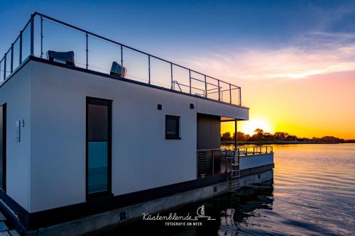 Bateau-hôtel Ostsee Hausboot - Boddenperle LP5 15 Körkwitzer Weg Ribnitz-Damgarten