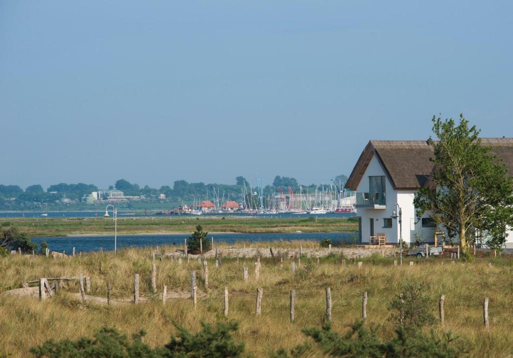 Maison de vacances Ostsee - Reetdachhaus Nr 40 \ Graswarderweg 2 Haus 32 b, 23774 Heiligenhafen