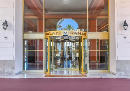 Palais Miramar Imperial Grande Terrasse Cannes france