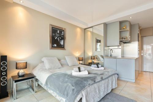 Appartement Palais Rouaze Cannes 18 Rue Rouaze Cannes