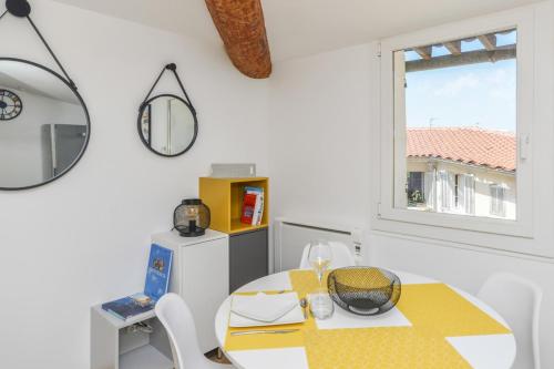 Appartement Panier's Sun nice 1-bedroom in Marseilles historic center Welkeys 12 Rue Puits Saint-Antoine Marseille