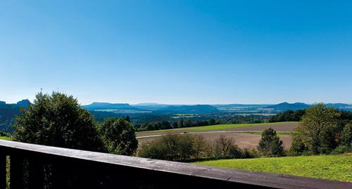 Appartements Panorama-Apartments Weinberghaus Weinbergstrasse 5 Mittelndorf