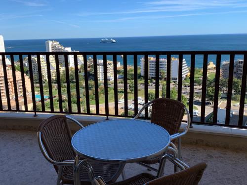 Appartement Panoramic Apartment in Portimao: Ocean view, WiFi Rua Agosto Azul, Building 2B, Clube Praia Mar, Apartment 1409 Portimão