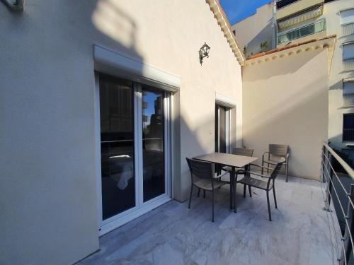 Appartement Paradise House 70m2, by Welcome to Cannes hesperides prolonge, 33 Cannes