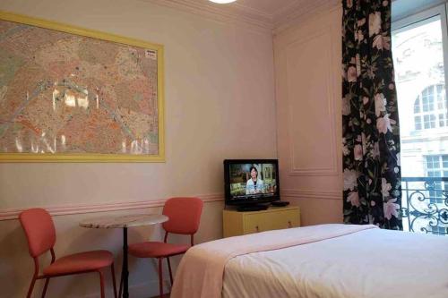 Appartement PARIS 5 district LUXEMBOURG GARDENS 17 Rue Claude Bernard Paris