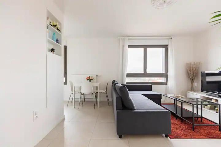 Appartement Paris & Chill 17 Rue de Lisbonne, 93110 Rosny-sous-Bois