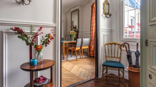 Appartements Paris Historic Marais Montorgueil 23 rue Palestro Paris