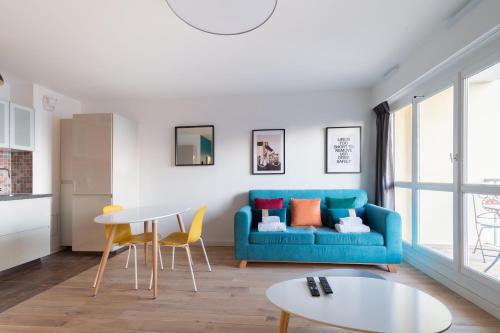 Appartement Paris - Porte d'Ivry - Modern and Cosy 2 bedroom apartment 48 Rue Pierre et Marie Curie Ivry-sur-Seine