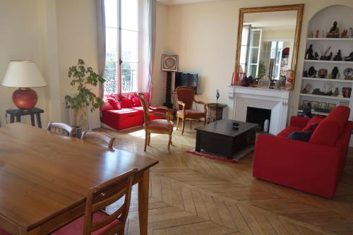 Appartement Paris-sur-seine-chez-caroline 28 Quai de Béthune Paris