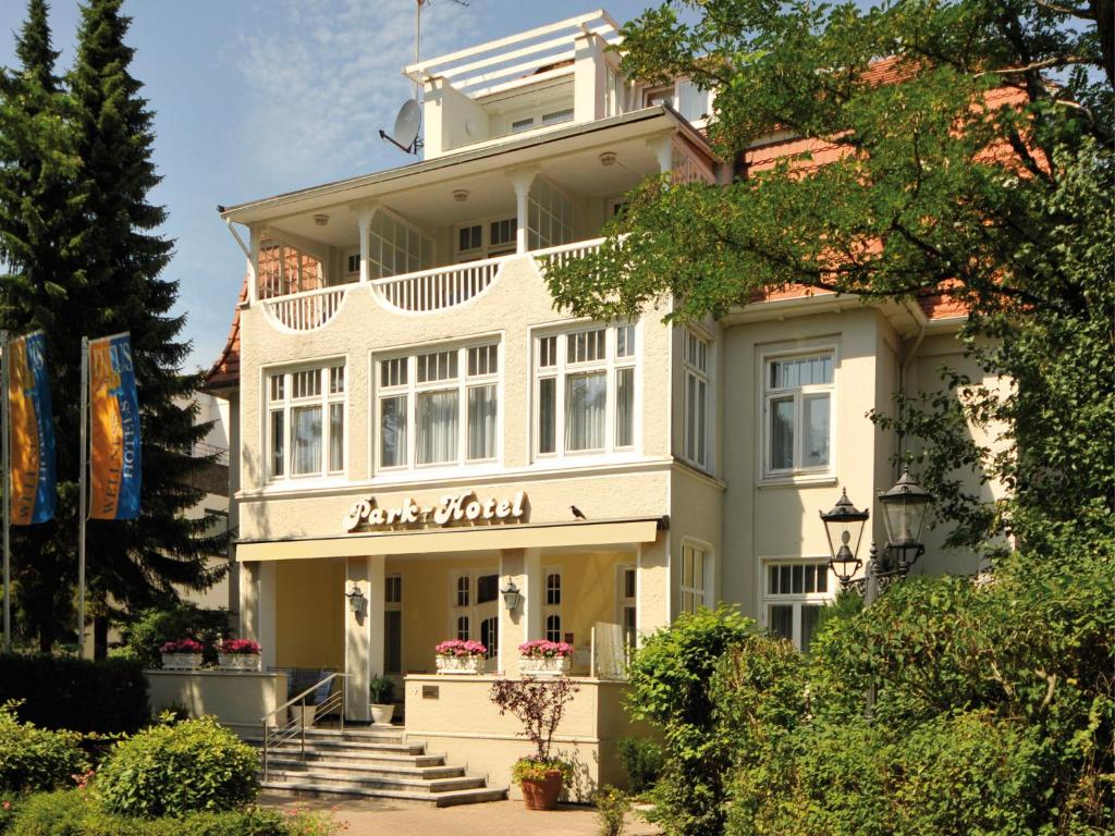 Hôtel Park-Hotel Am Kurpark 4, 23669 Timmendorfer Strand