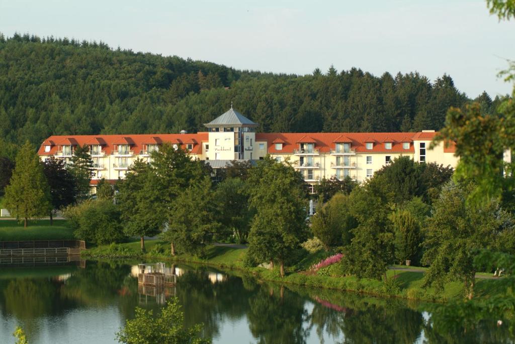 Hôtel Parkhotel Weiskirchen Kurparkstr. 4, 66709 Weiskirchen