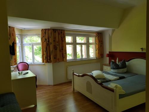 Hôtel Parkschlösschen in Greiz Parkgasse 72 Greiz