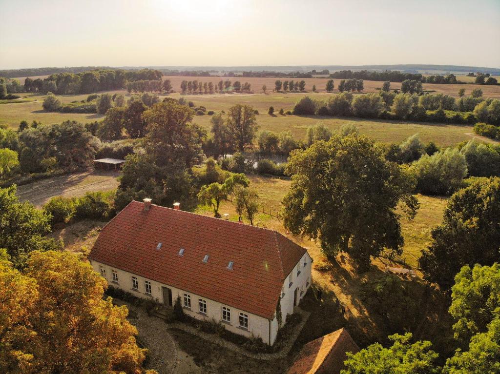 Maison d'hôtes Pasterhof Eichhorst Kastanienalle 2, 17098 Friedland