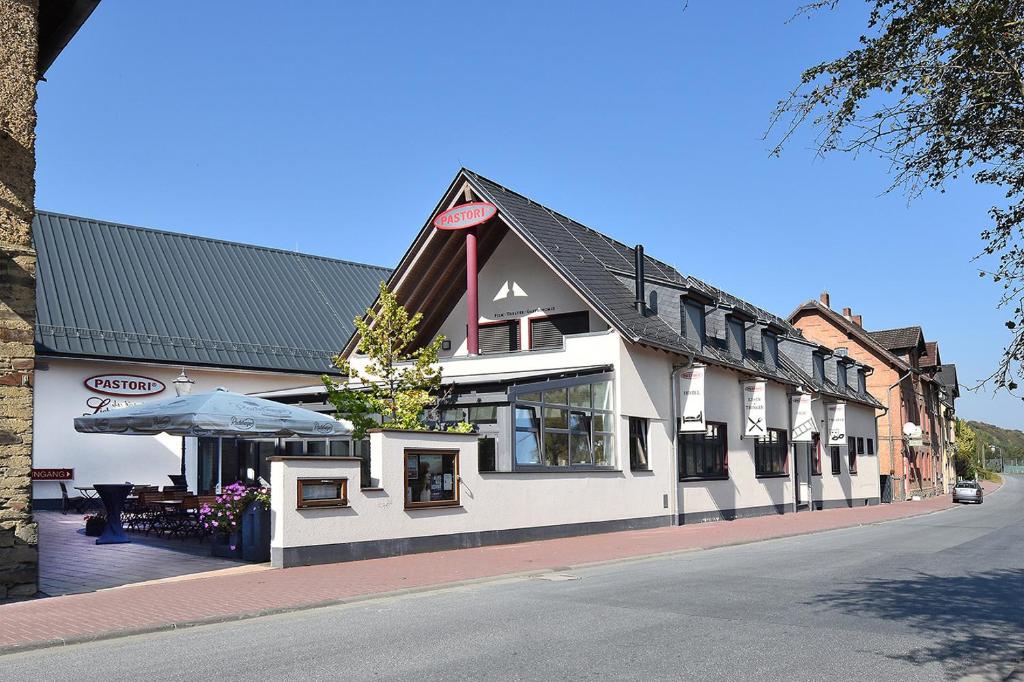 Appartements PASTORI - Das historische Lichtspielgasthaus 29 Hauptstraße, 35789 Weilmünster