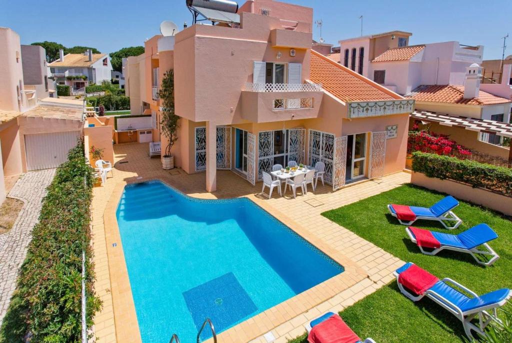 Villa Paulena , 8125-506 Vilamoura