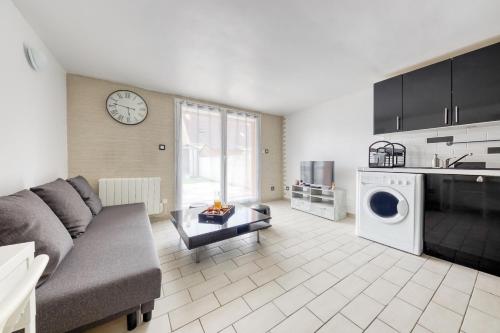 Appartement pavillon tout équipé avec jardin et parking privé calme garanti Réz de chaussée numéro 002 20 Rue du Limousin Brétigny-sur-Orge