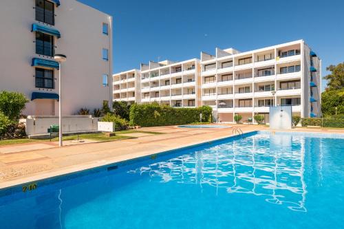 Pé do Lago 1 Bedroom Apartment with Pool Quarteira portugal