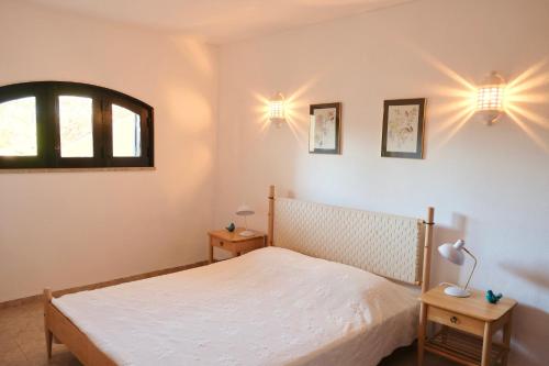 Peaceful & Spacious Apt with Parking & Queen Bed Carvoeiro portugal