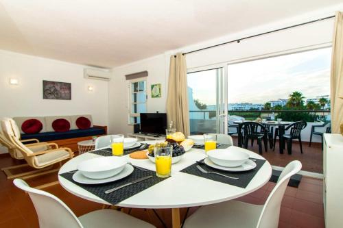 Pearl Apartment by Stay-ici, Algarve Holiday Rental Albufeira portugal