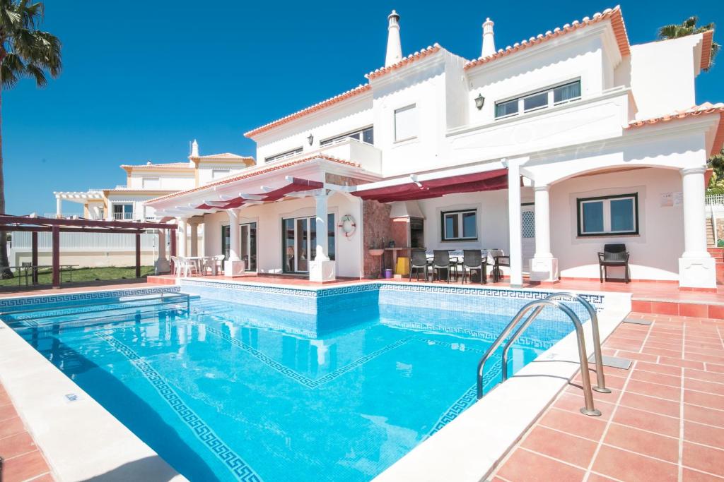 Villa Pedro Mar Rua Do Norte, Lote 20, 8200-511 Albufeira