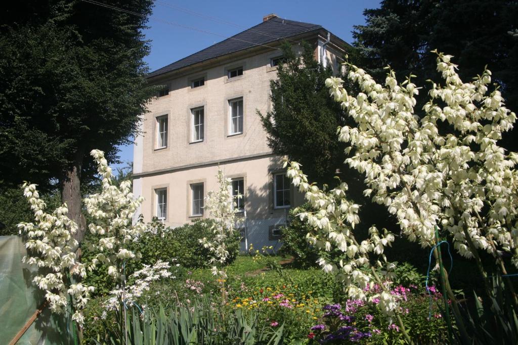 Appartements Pension Böhmer 75 Dorfstraße, 01833 Stolpen