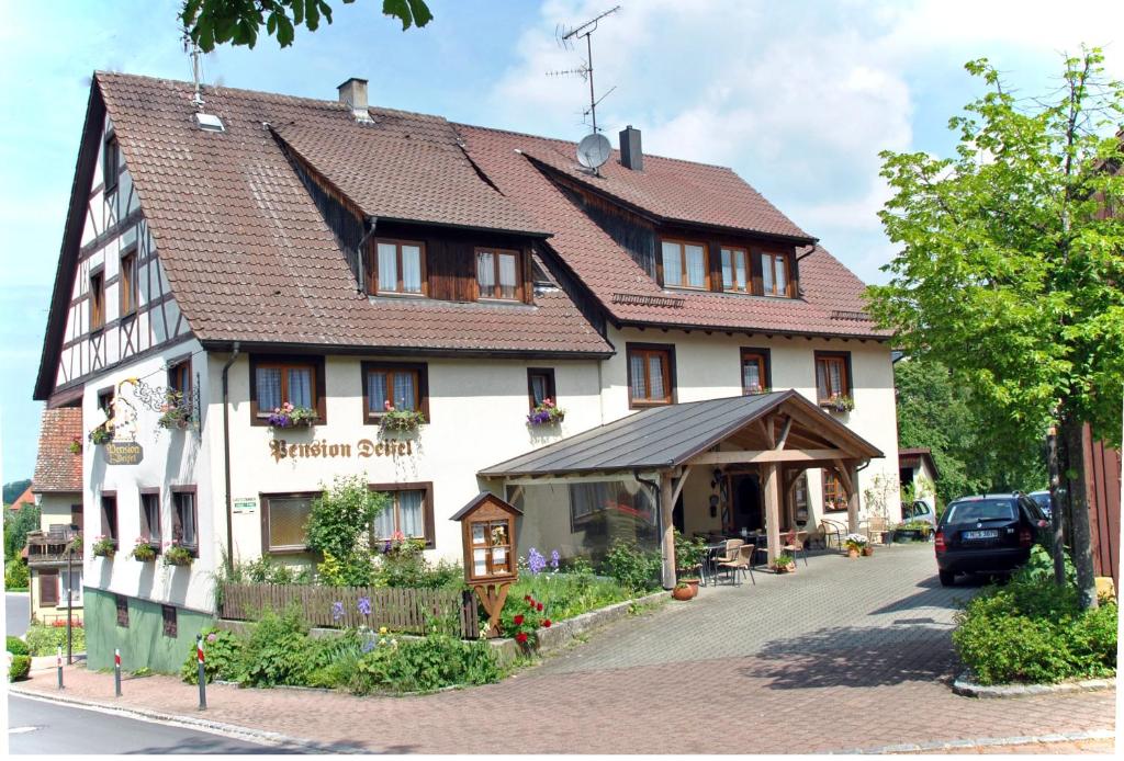 Maison d'hôtes Pension Deifel Ortsstr. 19, 88718 Daisendorf