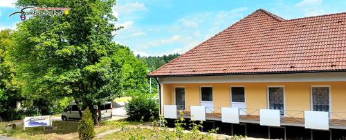 Pension Freizeitzentrum Sambachshof Bad Königshofen im Grabfeld allemagne