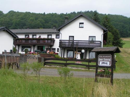 Maison d'hôtes Pension Haus Liesertal Haus Liesertal Üdersdorf