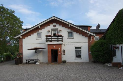 Maison d'hôtes Pension Pohnsdorfer Mühle Pohnsdorfer Strasse 11 Sierksdorf