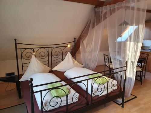 Appartements Pension Schütze Borngasse 12 Daasdorf am Berge