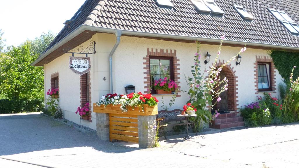 Maison d'hôtes Pension Schwark Am Dorfteich 4 Ortsteil Althof, 18209 Bad Doberan