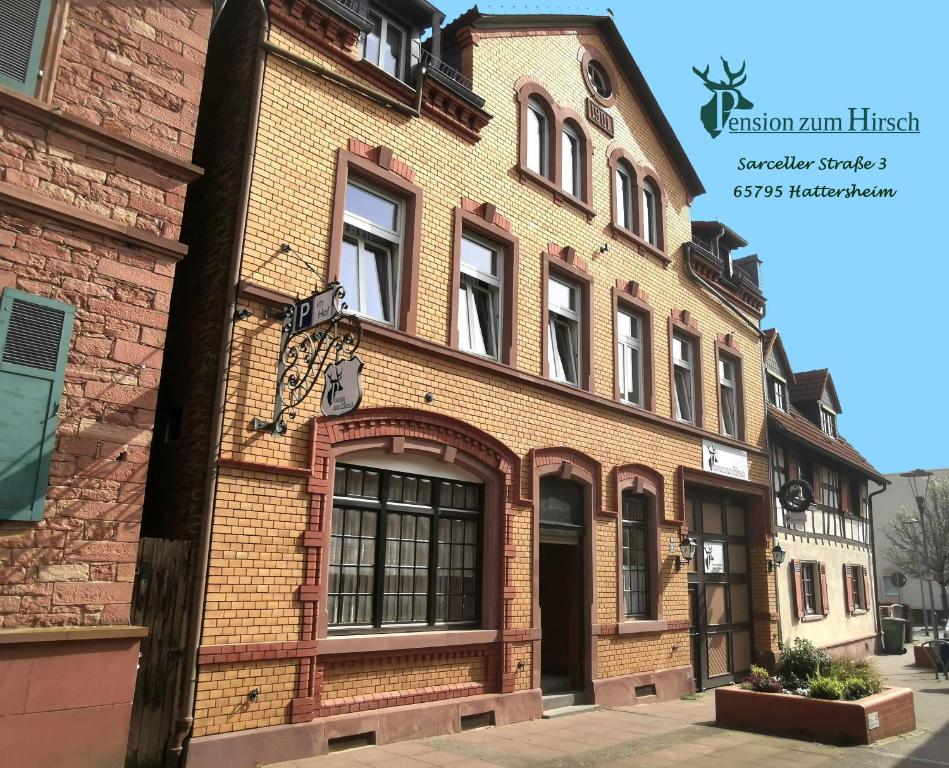 Maison d'hôtes Pension zum Hirsch 3 Sarceller Straße, 65795 Hattersheim am Main