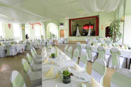 Pension Zum Hirsch Göda allemagne