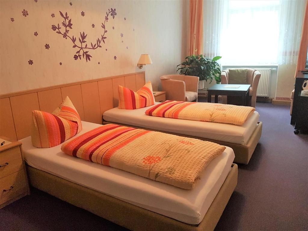 Maison d'hôtes Pension Zur Altdeutschen 1 Neumarkt, 09405 Zschopau