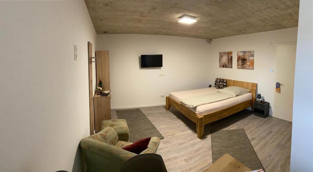 Maison d'hôtes Pension Zur Alten Post 7 Welserstraße, 86836 Untermeitingen