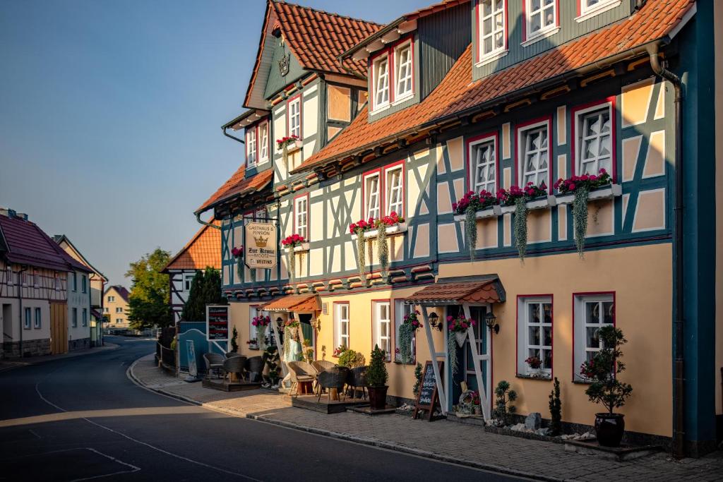 Maison d'hôtes Pension Zur Krone Hauptstraße 20, 37308 Martinfeld