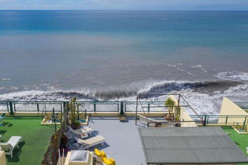 Penthouse On Praia Formosa Beach Funchal portugal