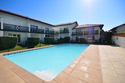 PERLE RARE  DUPLEX - PISCINE - PARKING Bidart france