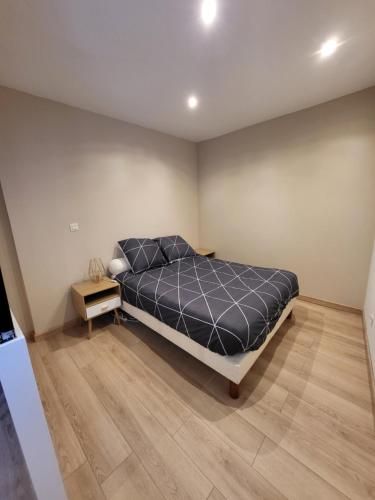 Petit appartement dans le centre-ville Éveux france