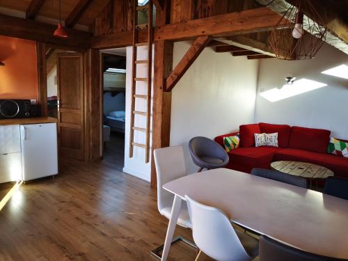 Appartement Petit Chalet Vieux Bois Tincave Bozel